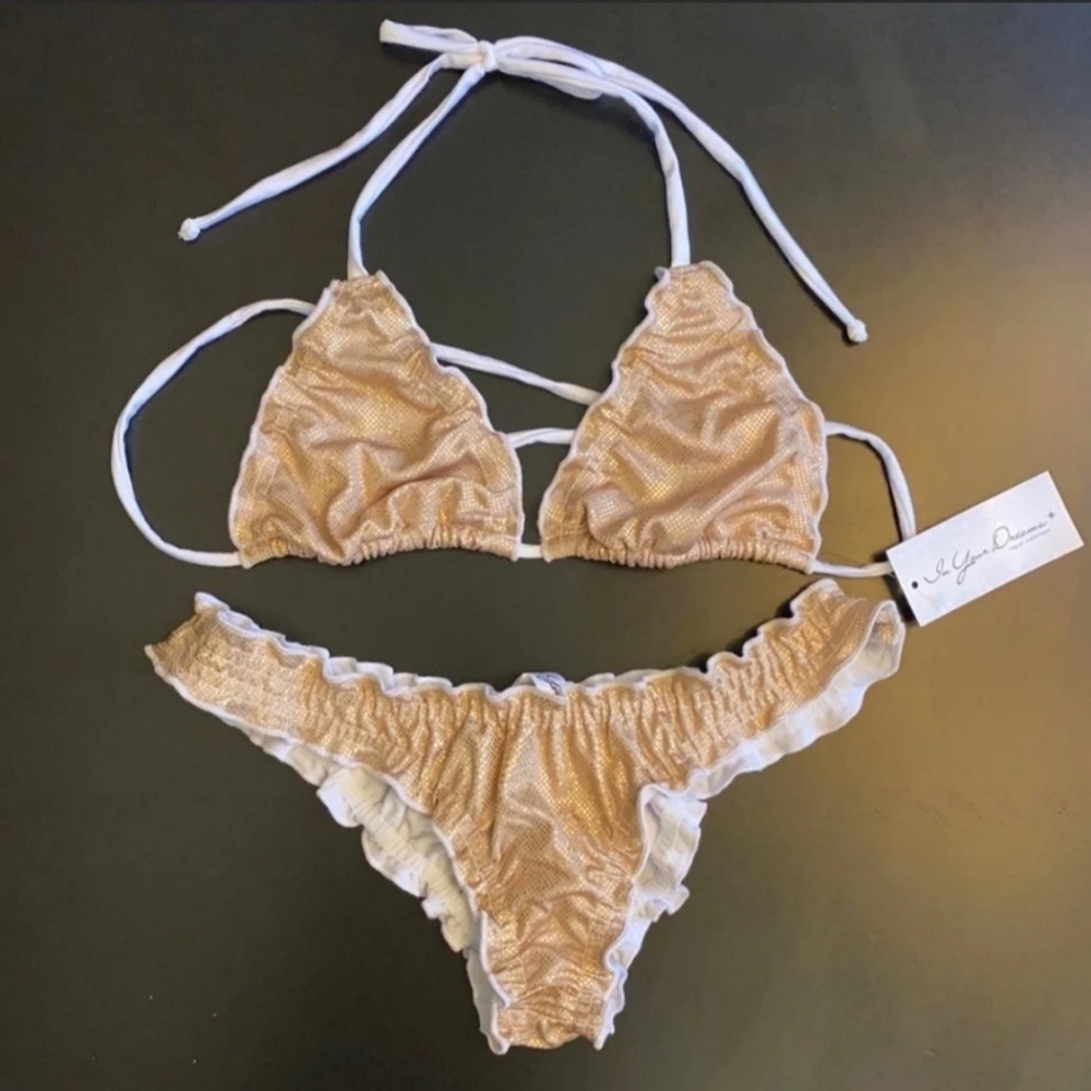 Gold bikini cheeky
